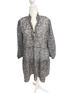 Maje Black and White Floral dress. Ruffle tiered skirt vneck Sz 38
